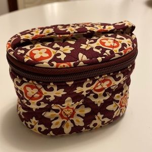 Vera Bradley Medallion Small Oval Zippered Pouch